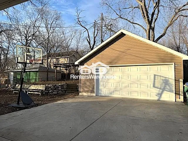 Building Photo - 7908 W 31st St