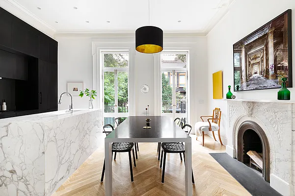 Sold by Compass | media 4