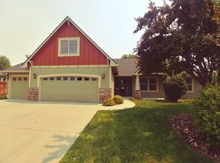 654 N Dunbarton Pl, Star, ID 83669