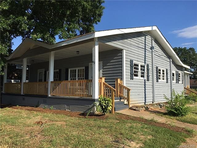 1st image of 82 Dellinger Ave