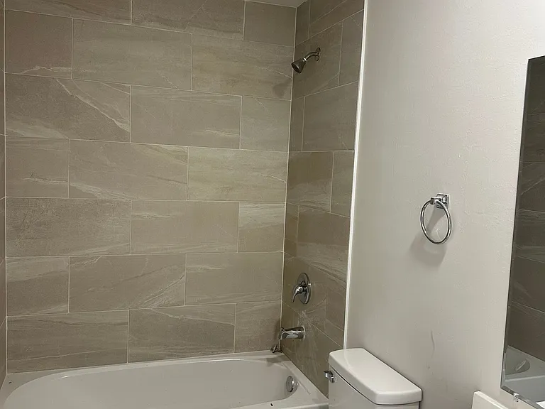1131 NW 16th Ter #1131 — Photo 23