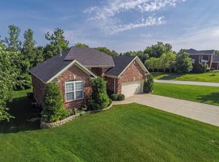 6600 Orchard Club Pl, Louisville, KY 40291