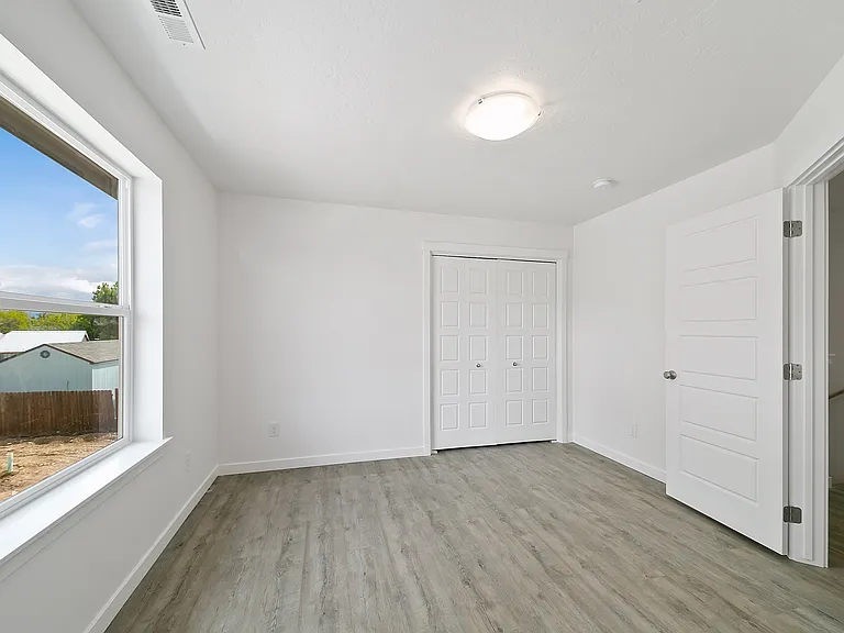 1326 N Meridian Rd — Photo 21