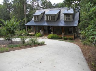 501 Newport Dr, Ellijay, GA 30540