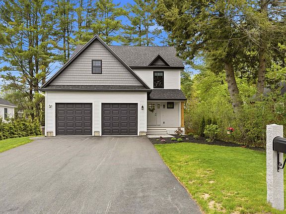 2nd image of 8 Gale Street