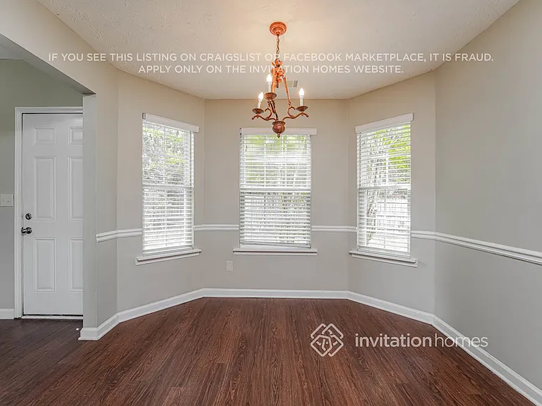1346 Haynes Trace Ct — Photo 7