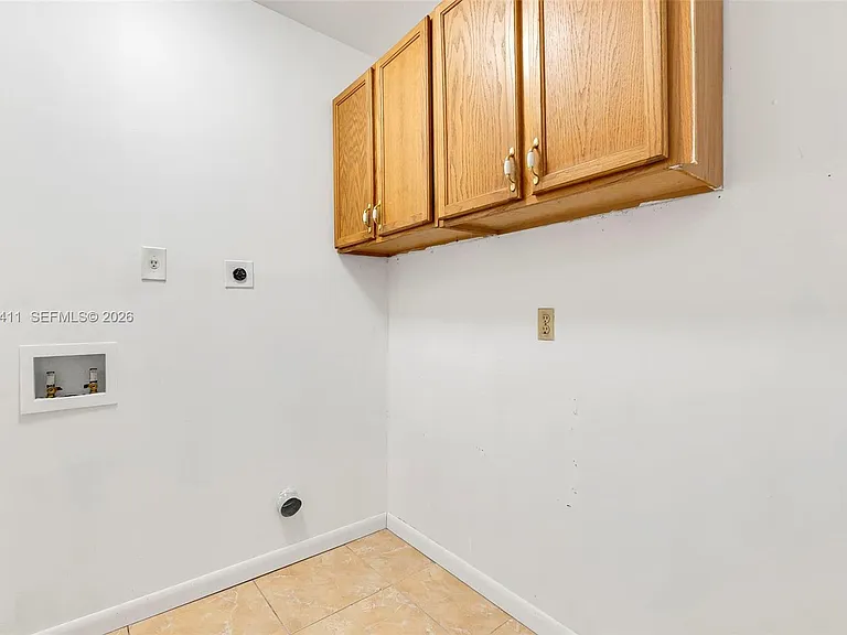 6101 SW 24th St — Photo 23