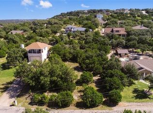 105 Cowal Dr N, Spicewood, TX 78669