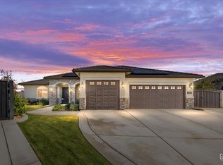 4521 Carosam Rd, Bakersfield, CA 93314