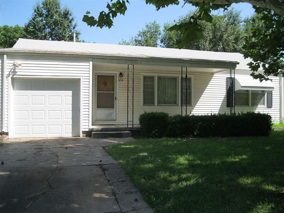 2nd image of 658 S Brookside Dr