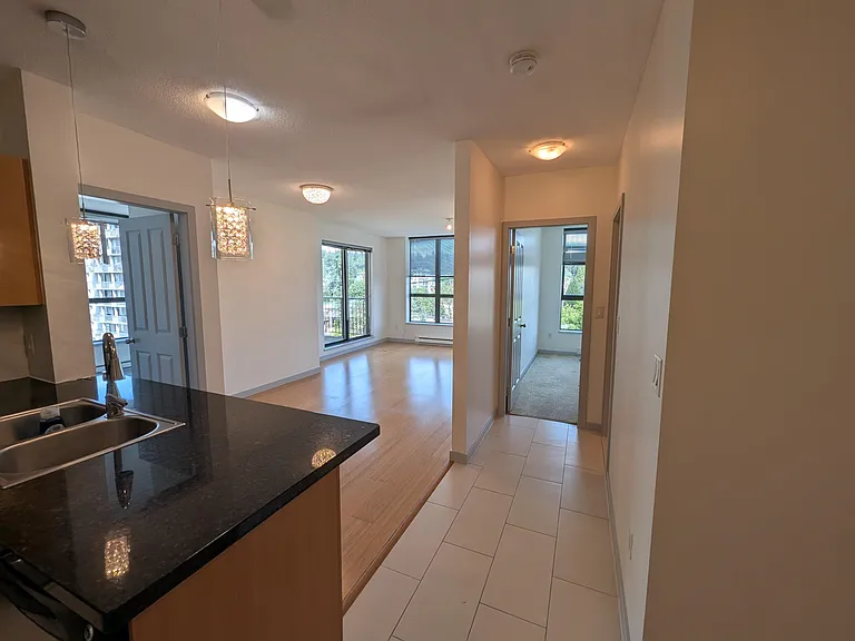 511 Rochester Ave #1204 — Photo 4