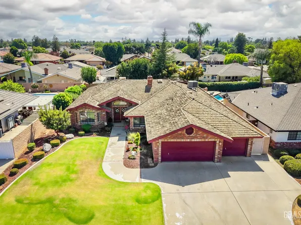 7409 Lovetta Dr, Bakersfield, CA 93308
