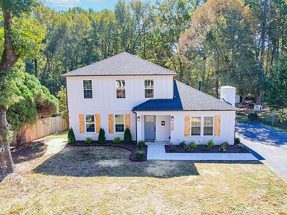 3rd image of 7114 Covecreek Dr