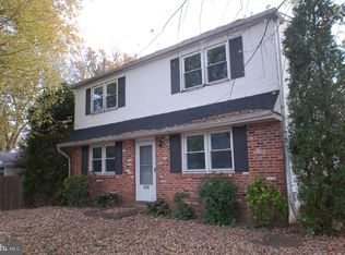 536 Kalmia St, Warminster, PA 18974