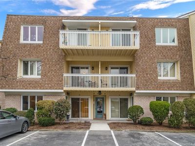 61 Seaview Avenue #8, Stamford, CT, 06902
