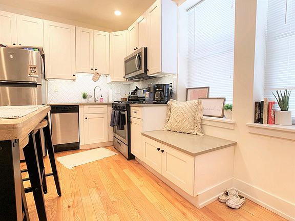 5th image of 721 N 5th St #1R