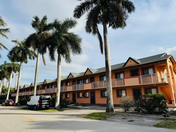 6395 W 22nd Ct APT 104, Hialeah, FL 33016