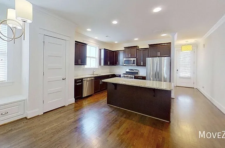 758 Waterscape Ct — Photo 21