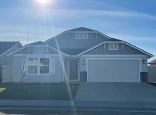 12413 Shadow River St, Caldwell, ID 83607