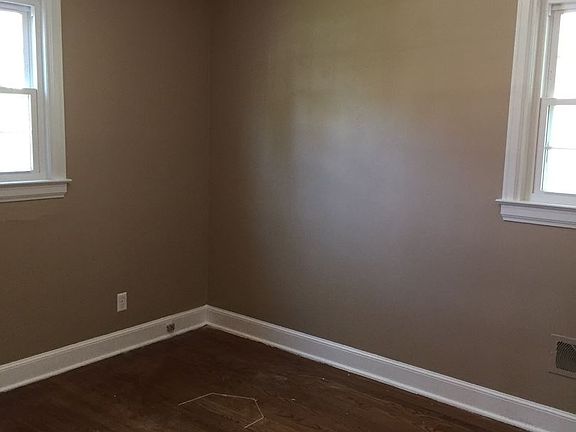 4th image of 4641 Alabama Ave