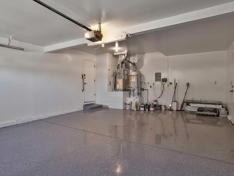 310 Curie Dr — Photo 14
