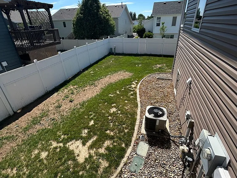 1580 9th St E — Photo 12