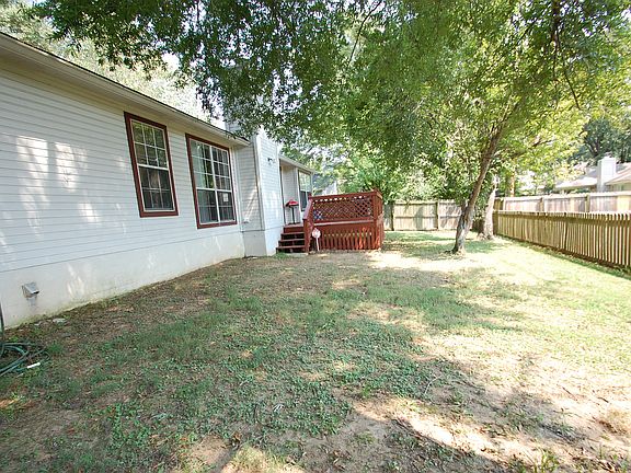 3rd image of 13701 Woodbrook Dr