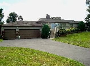 9575 Sigler Rd, New Carlisle, OH 45344