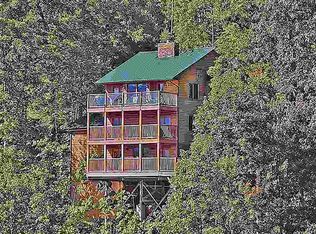 1503 Zermatt Dr, Gatlinburg, TN 37738