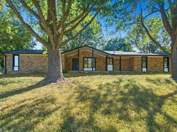 117 Ridgeview Dr, Willard, MO 65781
