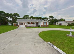 680 Leach St, Englewood, FL 34223