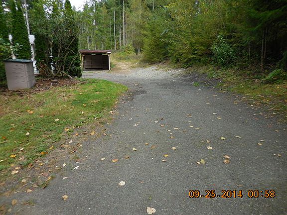 3rd image of 1619 SE Kira St