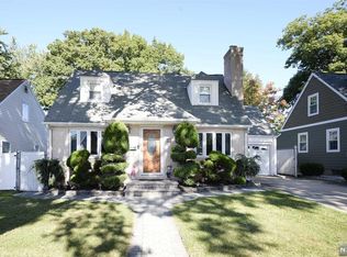 177 Lincoln Ave, Elmwood Park, NJ 07407