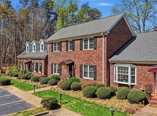 1327 Cotswald Ter, Reidsville, NC 27320