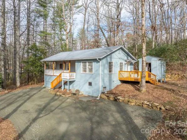 361 Rainbow Lake Dr, Brevard, NC 28712
