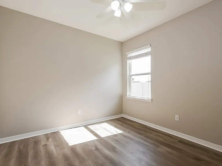 194 Compass Rose Dr — Photo 14