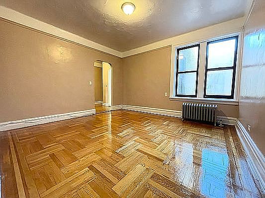 3rd image of 3824 Waldo Ave #3A