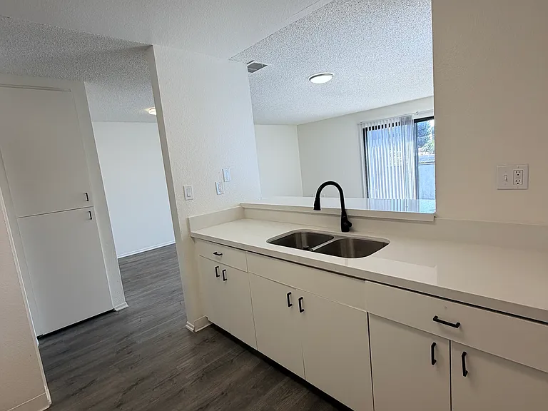 7126 Somerset Blvd #117 & 119 — Photo 15