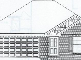 104 Sprucepine Rd, Dothan, AL 36305