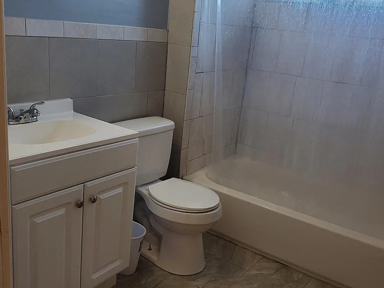 5450 Discher St #1-2-3 — Photo 3