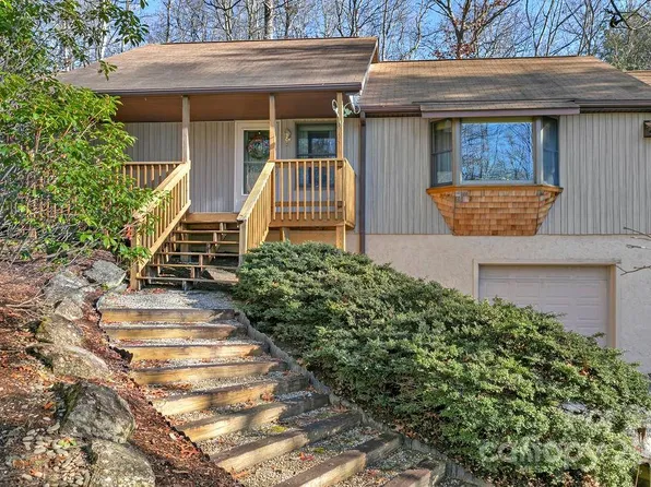 371 Soquili Dr, Brevard, NC 28712