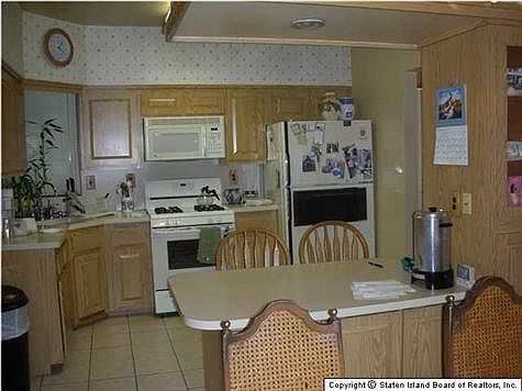 4th image of 21 Kingsley Pl