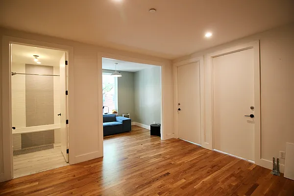 Rented by Hagstrom Management Inc | media 12