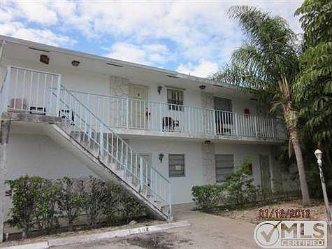 1st image of 510 24th Ave N APT 301