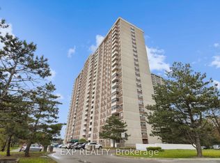 205 Hilda Ave #510, Toronto, ON M2M4B1
