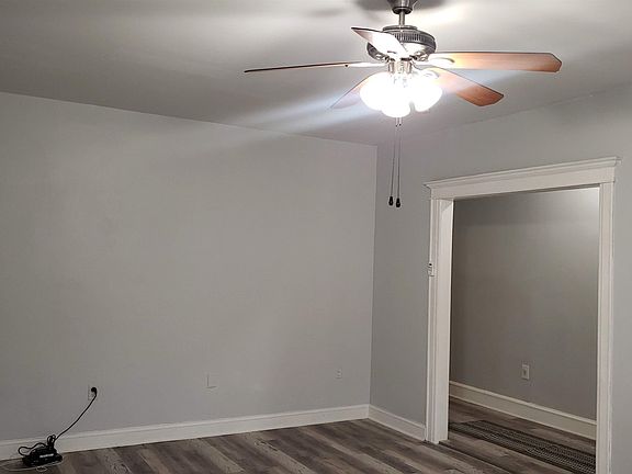 5th image of 9127 Newkirk Ave #1
