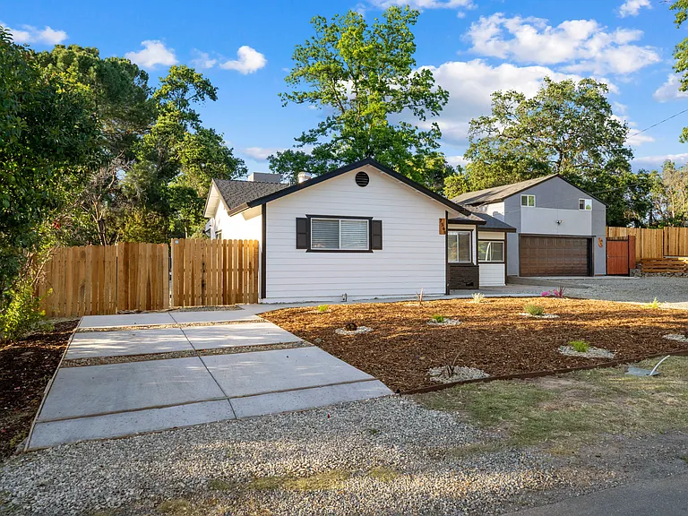 7569 Baird Way #A — Photo 99