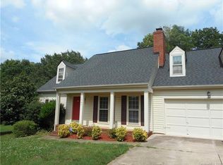 11701 Parks Farm Ln, Charlotte, NC 28277