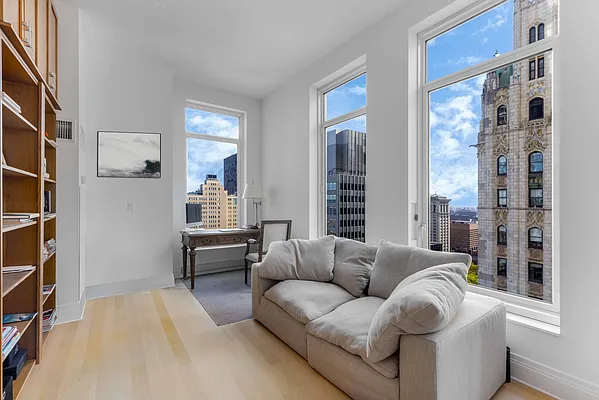 Rented by Compass | media 17