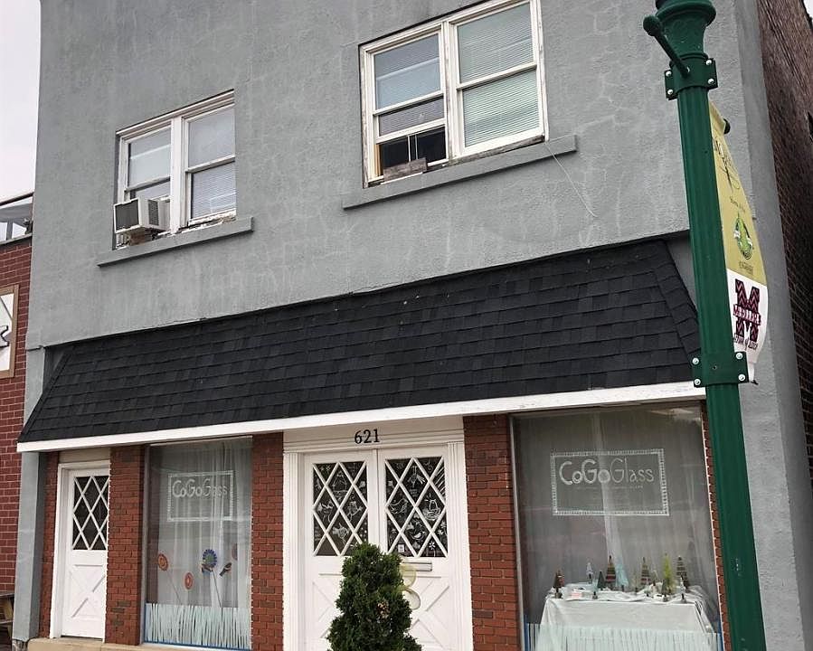 1st image of 621 1/2 Liberty St APT 1